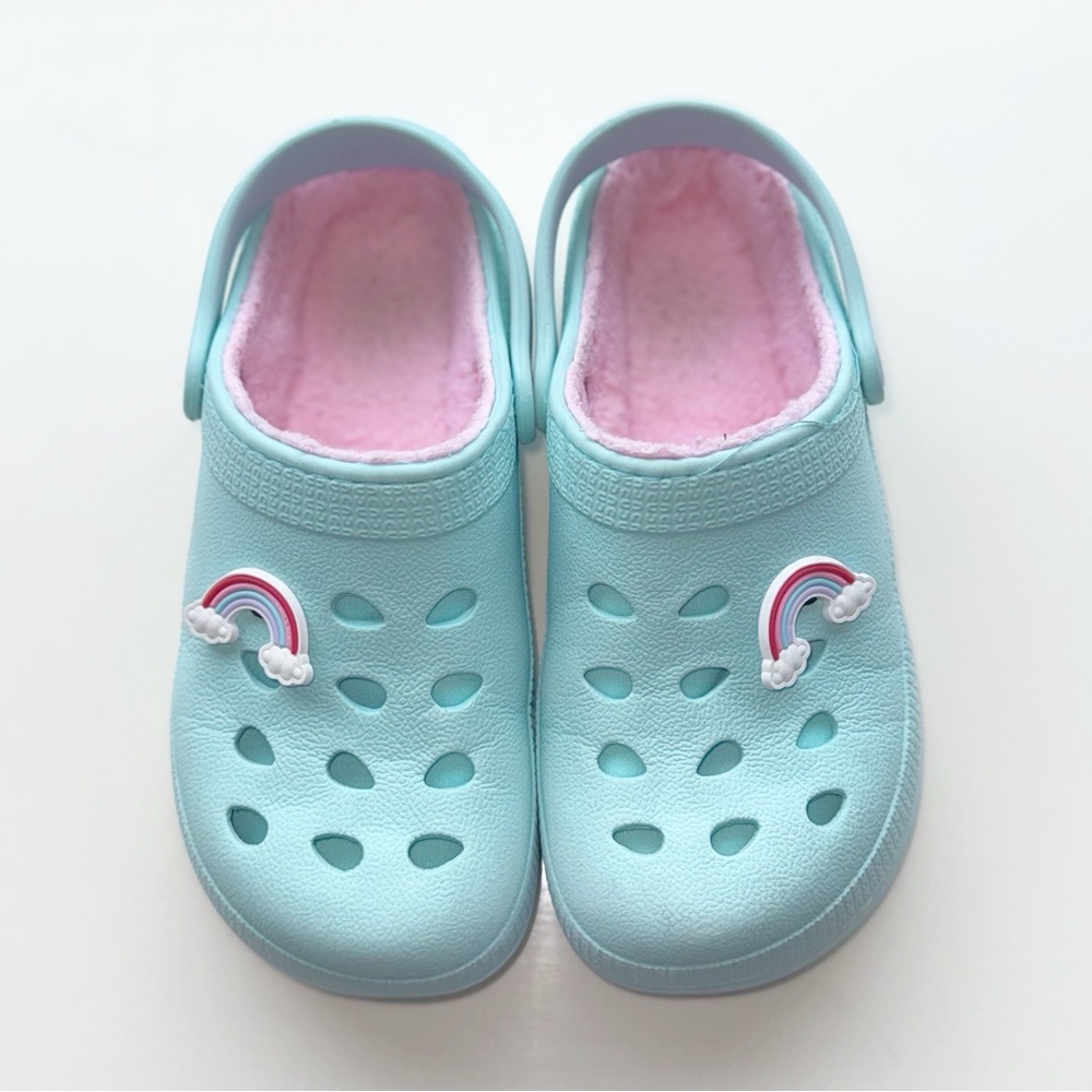 {Capelli} CNY Faux Fur Lined Clogs